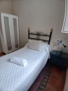 Budget and lovely rooms Macarena B - Sevilla - 9