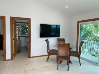 Xanadu Oceanfront Villa - Hauula - 5
