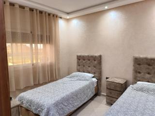 Comfortable apartment in Mdiq - 5