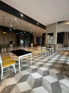 The Royal Suites Inn, Gomti Nagar Lucknow - Lucknow - 4