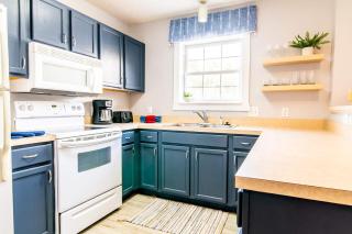 Blue Wave Retreat in Heart of Myrtle Beach - Myrtle Beach - 6