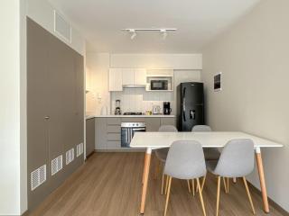 Stylish La Mar Miraflores Apartment by Geko - 4