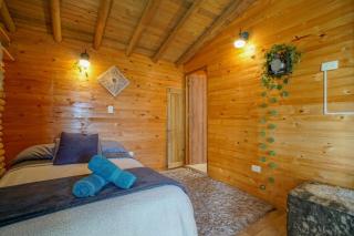 Cabaña con Jacuzzi, Masaje en Sitio opcional y Chimenea Romántica-Santa Elena - Medellín - 8