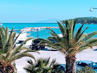 Hermione Port Luxury Residence - 9