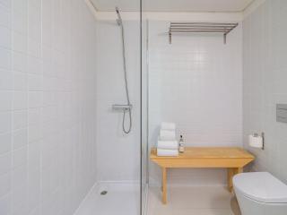 Charming apartment with convenient city access - Porto - 2