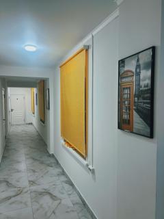 Yellow Hostel Bishkek - Bisjkek - 3