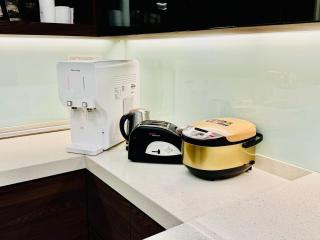 Opulent Villa for 20pax BBQ, Steps to Beach Market - 8