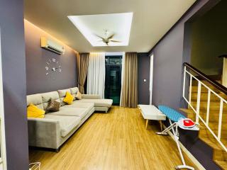 Opulent Villa for 20pax BBQ, Steps to Beach Market - Batu Ferringhi - 4