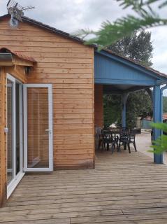 Maison privée clôturée, piscine hors-sol et spa - 7