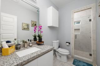 Peaceful & Cozy Hideaway Unit #2 - Edinburg - 1