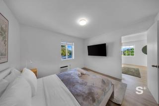 Stylish 1-BR with Modern Flair - Miami - 2