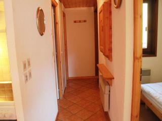 Apartment in Petit Châtel near Cable Car - 4