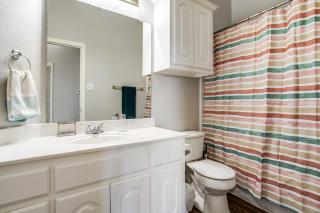 Gorgeous cozy home in nature serene neighborhood! - DeSoto - 9