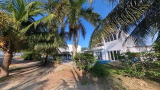 Beach House in Tela with a Pool - Tela - 9