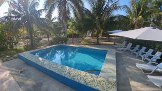 Beach House in Tela with a Pool - Tela - 7