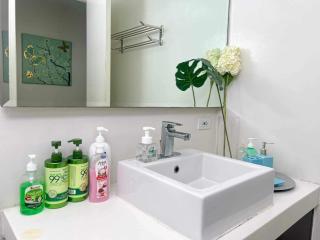Studio Type at Pico De Loro - Cutad - 4