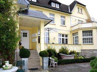 Villa with a view of the Weserbergland - Bad Pyrmont - 6