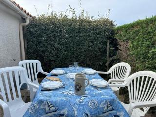 Maison 29m² avec piscine, cour et parking à Notre-Dame-de-Monts près des plages - 4 personnes - FR-1-540-209 - Notre-Dame-de-Monts - 1