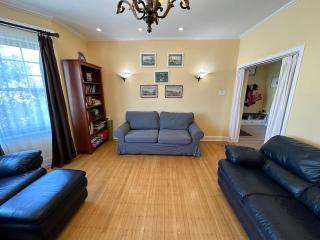 Perfectly Located Luxurious Home - San Francisco - 4
