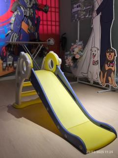 Georgetown Family KTV Theme fun staycation up to 6 pax Netflix Youtube Playstation - Jelutong - 3