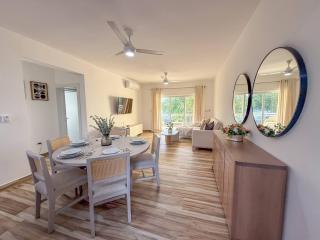 Hillside Condo - 2BR Charming APT close to STRIP - Sosúa - 1
