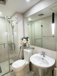 Revibe Staycation - Manila - 2