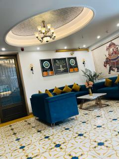 Hampton By IC's - Noida - 3