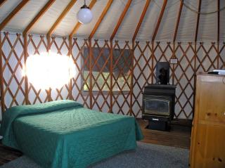 Yosemite Lakes Wheelchair Accessible Meadow Yurt 16 - Harden Flat - 7