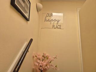 Cosy Self Serviced Apartment - City Center - Wolverhampton - 1