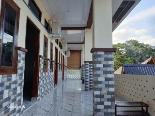 Anugrah Guest House - Bukit Lawang - 5