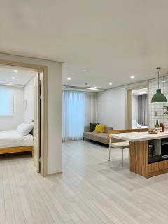 TaeStay - Seoul - 8