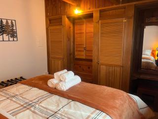 Western Cabin - 2