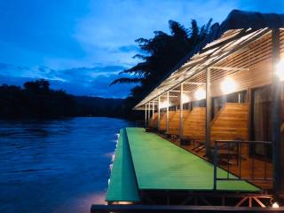 มาตาบุรี ริเวอร์เเควรีสอร์ท - 2