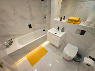 Luxury 3-Bed Flat - 1 min from Baker Street Station - Londra - 8