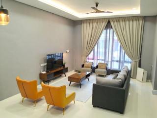 Joyful Villa Spacious 4BR 5BA Home Family Stay - Ipoh - 3