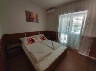 Erika Apartmanok Podgora - Podgora - 2