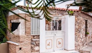 Home4U Κερατέα apt3, just 17Km from airport - Keratea - 4