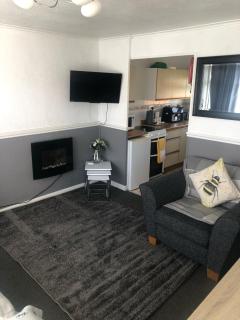 2 Bedroom Chalet Close to Beach - Hemsby - 0