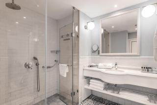 Edmond Luxury Hotel & Spa - 1