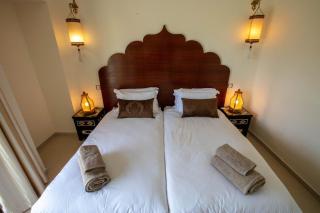 Modern Villa at Golf Noria Pool and Security - 5
