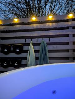 Caplor Glamping & Lodges - 7