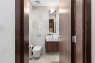 Bright Beachfront Studio with Breathtaking Views - 7