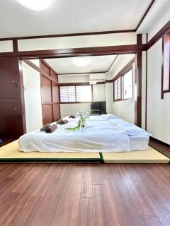 Ueno Sakura House - 1