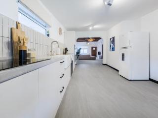 Centraal - 8 per - 5 min Beach - Airco - Green Egg - 8