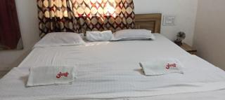 Junglee Nest Holiday Home & Huts - Mahabaleshwar - 1