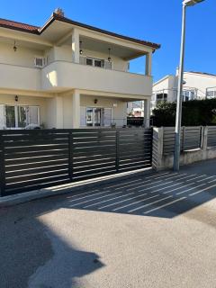 Apartments Vido - Vodice - 0