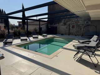 Villa Nello mit Pool & Whirlpool - Rogovići - 1