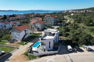 Lada holiday home with private swimming pool - Sveti Filip i Jakov - 7