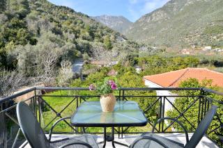 Kapougiati Studios - Ilia Edipsos Sunny and Cozy Getaways - Region Ilia - 0