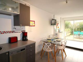 Studio Cabine 4 pers RDC avec Piscines, Terrasse, Proche Mer et Commerces - FR-1-307-36 - Le Grau-du-Roi - 8